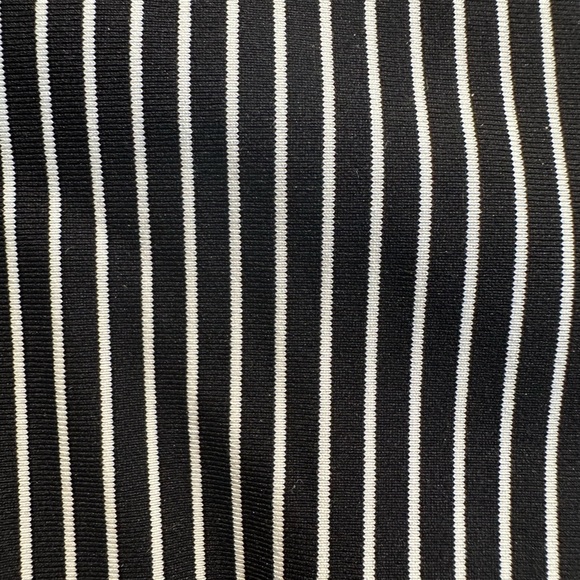 Brand new with tags Lululemon x Soulcycle Energy Bra black/white stripe - Picture 5 of 6